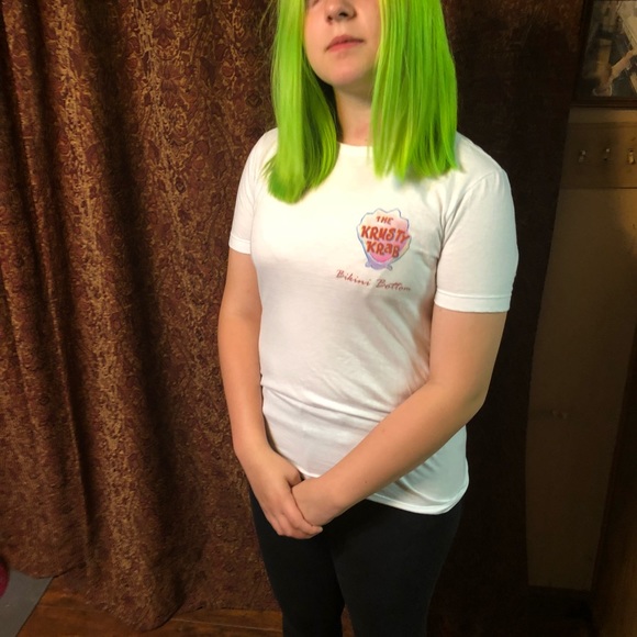 Sponge Bob Square pants graphic T - Picture 6 of 7